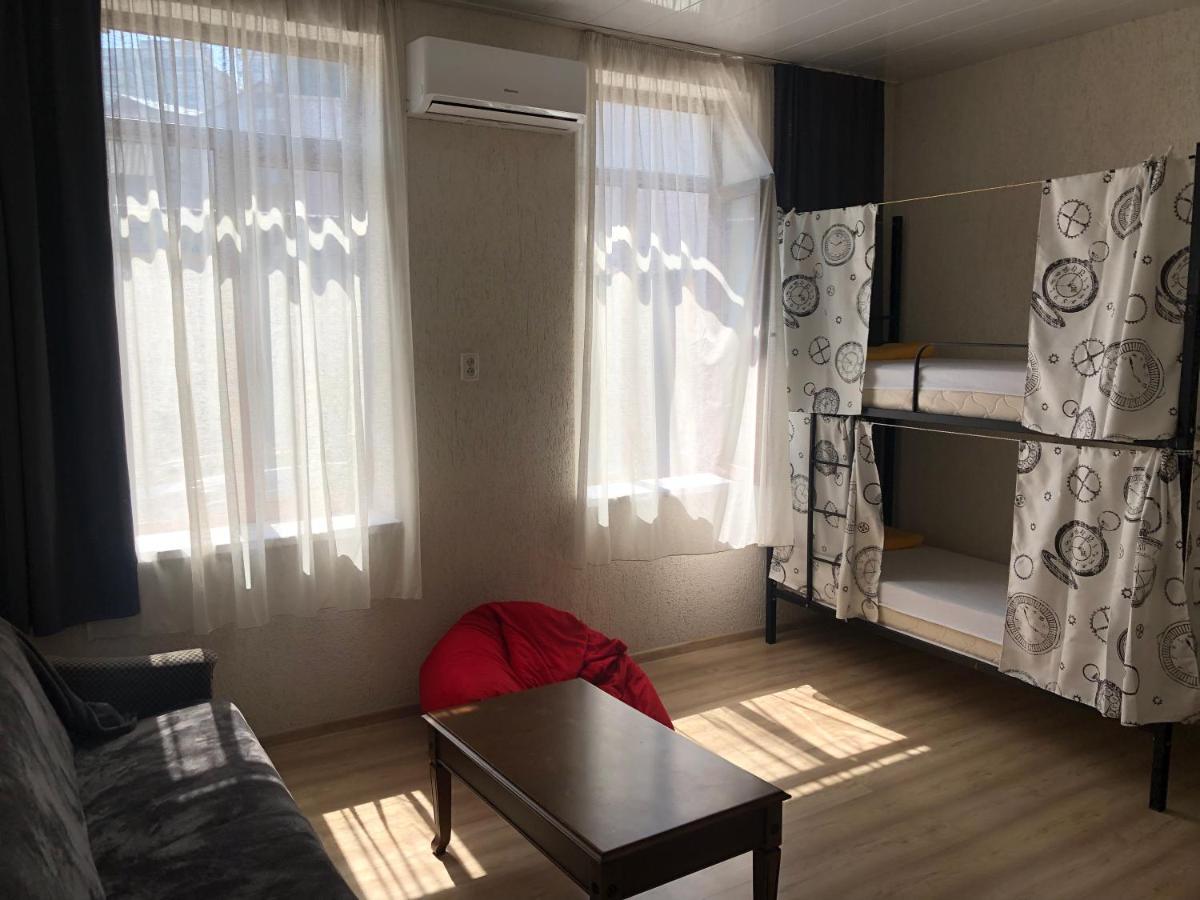 바투미 Suncity 호스텔 외부 사진