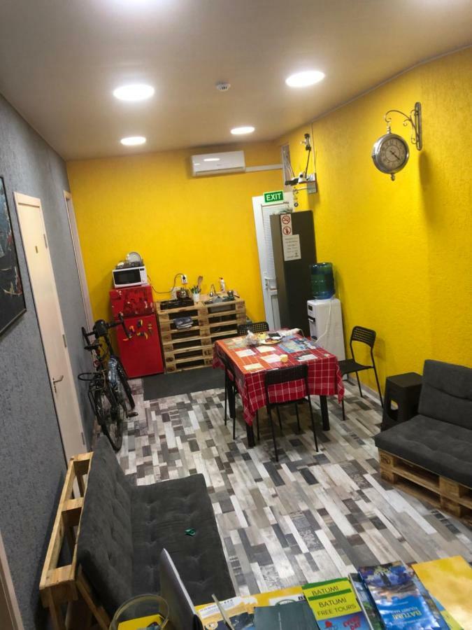 바투미 Suncity 호스텔 외부 사진